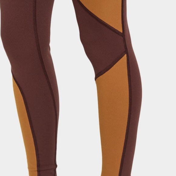 Live the Process Geometric Legging Raisin/Brown, M - Picture 3 of 5
